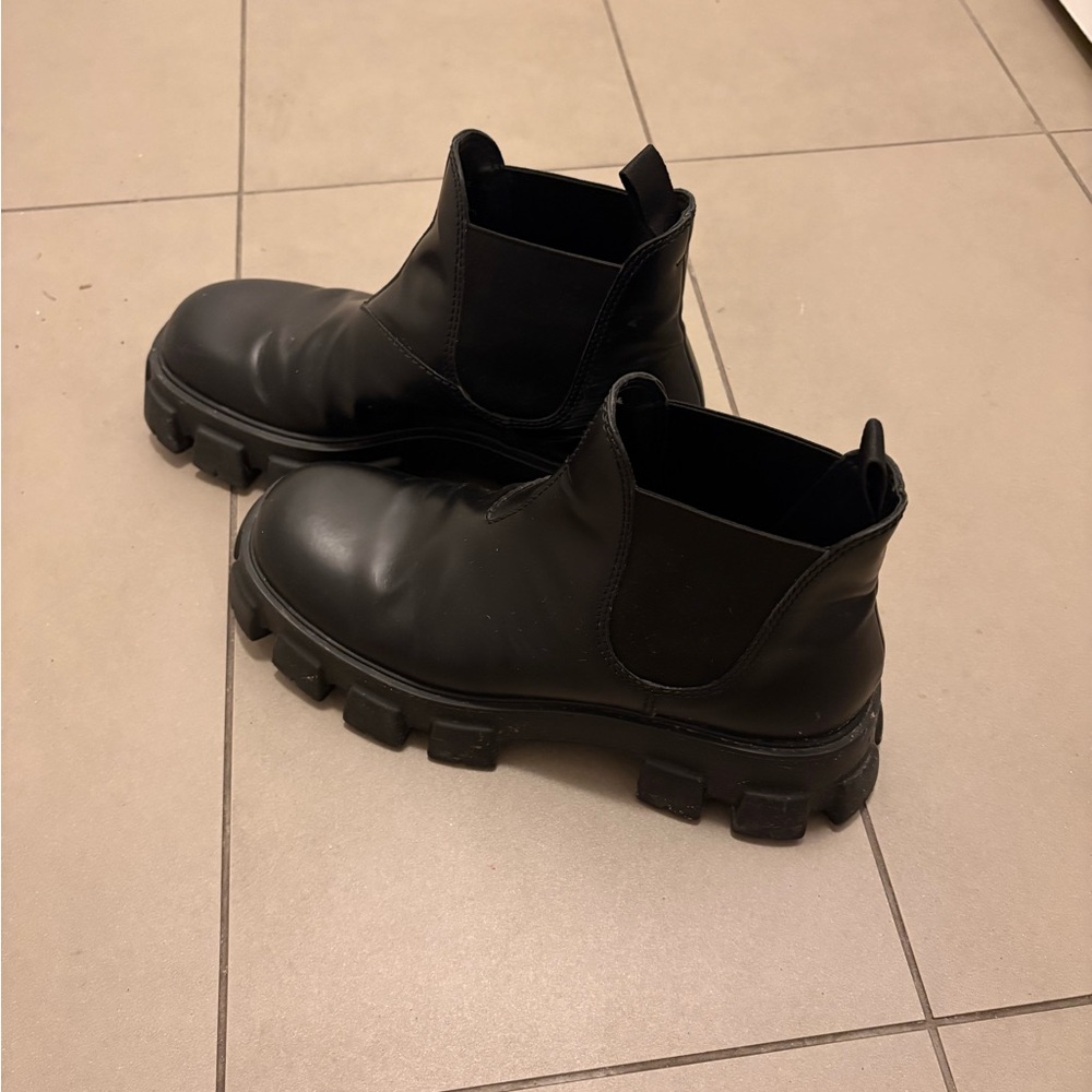 Prada Black Men's Chelsea Boots